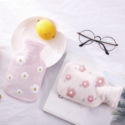 Explosion-proof thick hot water bottle