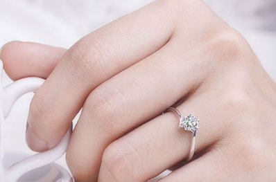 Silver ring high-grade platinum